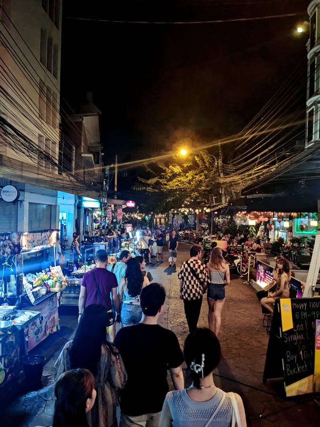 Bangkok este - Come With Me Blog